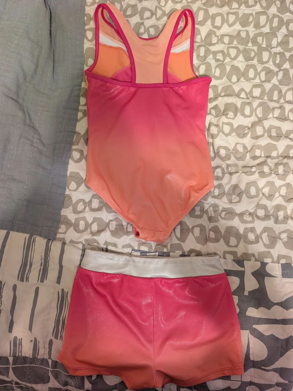 Girls' Gradient Pink-Orange Tank Leotard and Shorts Set